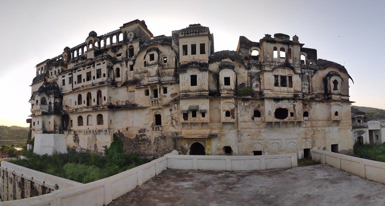 badnore-fort-img